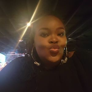 Meet your Posher, Shacara